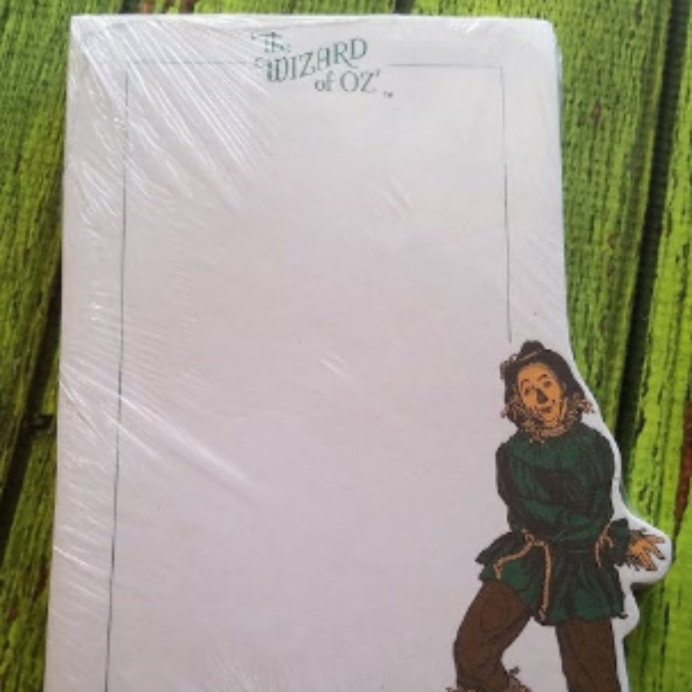 Wizard of Oz MGM Grand the Scarecrow notepad